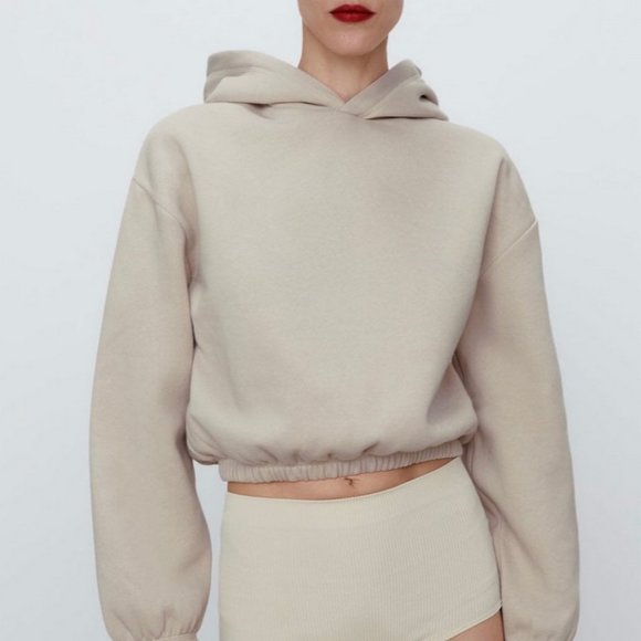 HOODIE KAIA X ZARA | forum.iktva.sa